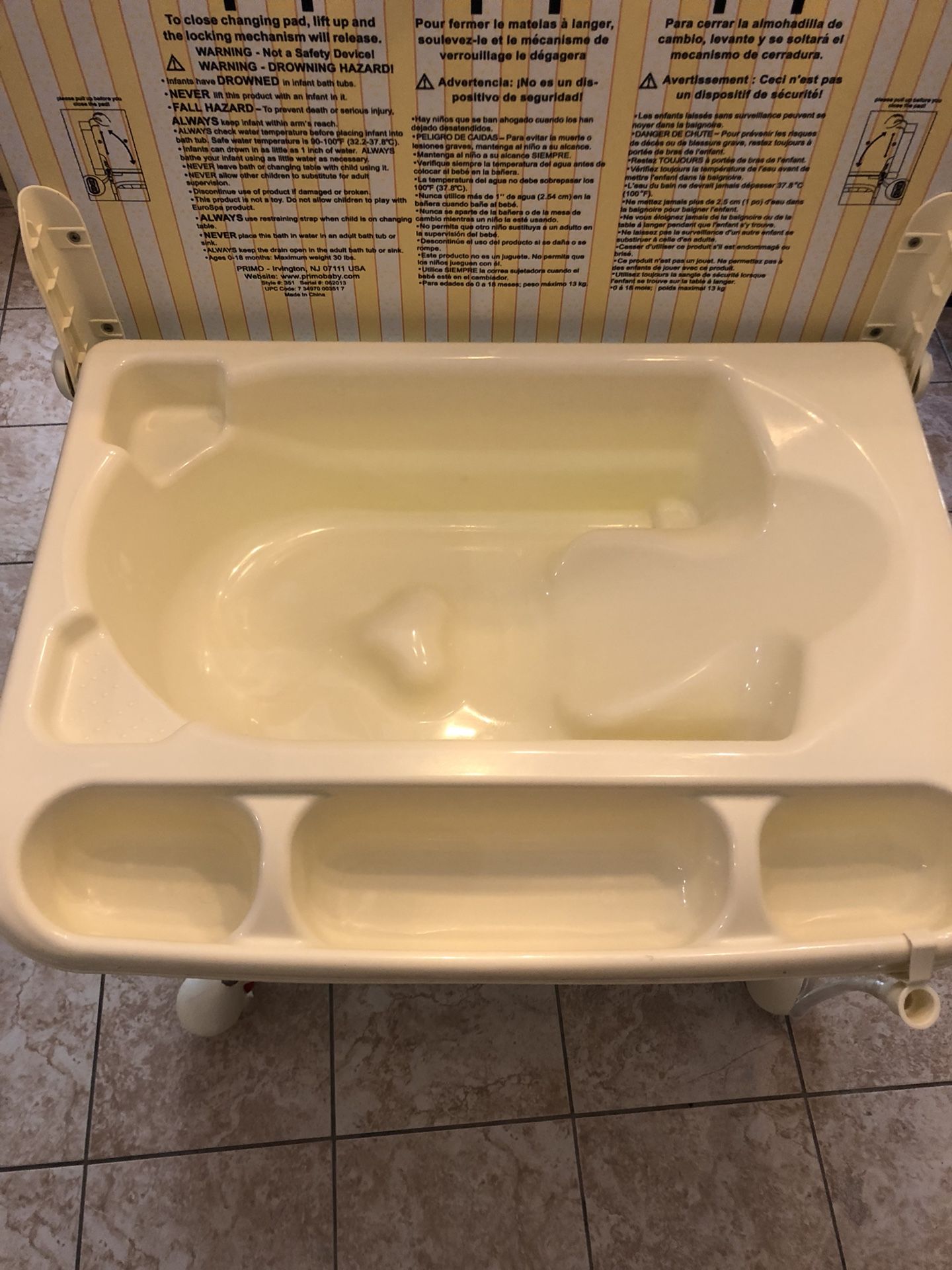 Primo Euro spa baby bath tub and changing table