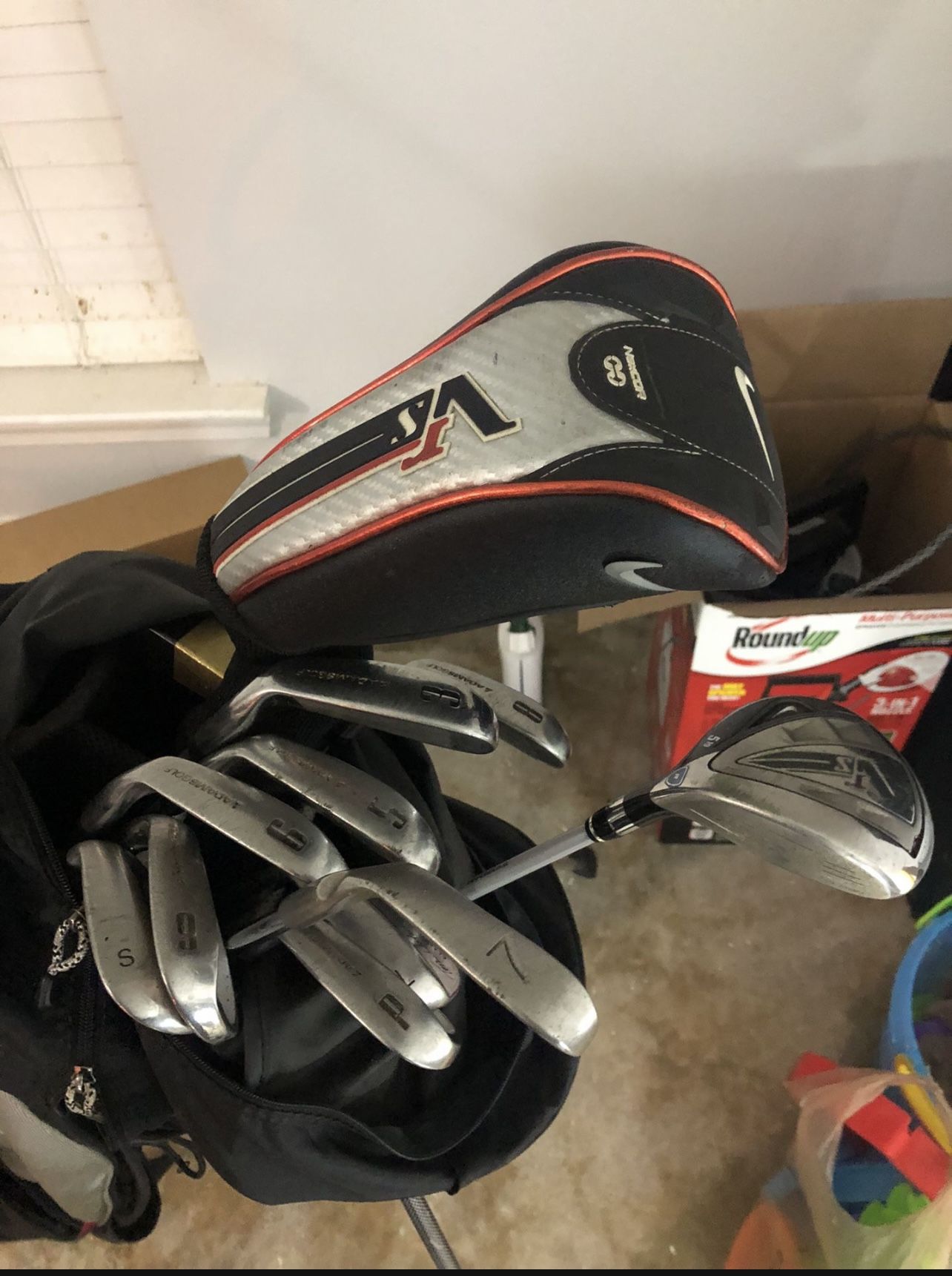 Golf Clubs + Callaway Bag (Dunlop Irons + Nike Driver)