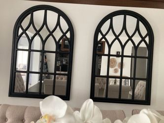 Mirrors (2)