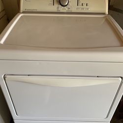 Dryer - Kenmore 