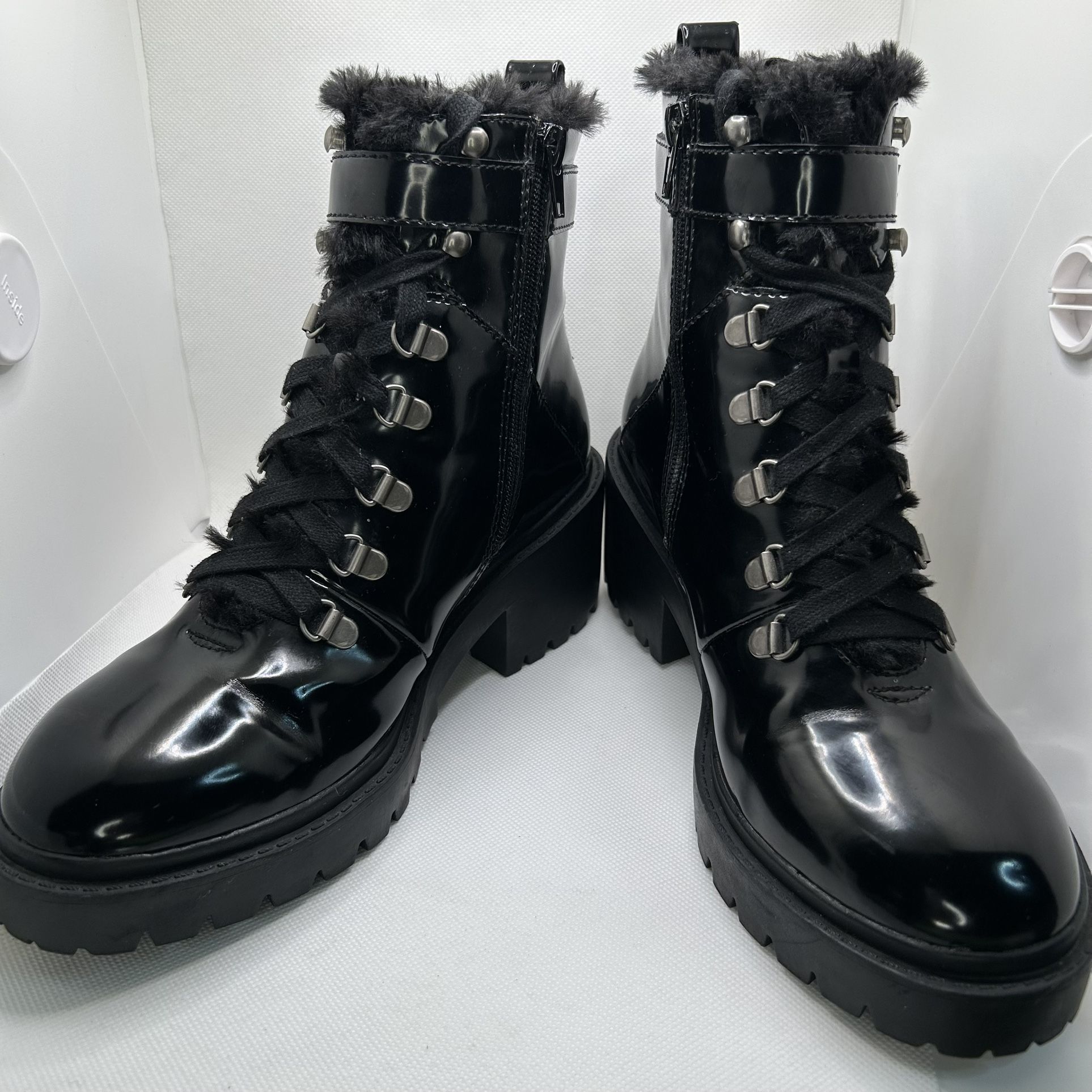 Jelly Pop Black Patent 8.5M Ankle Boots 