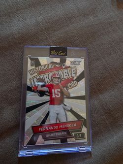 Oakland / Vegas raiders Fernando Mendoza three of four sealed memorabilia card