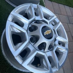 Chevy 2500 Set