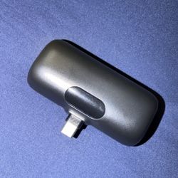 $30 Iphone 15-17 Portable Charger 