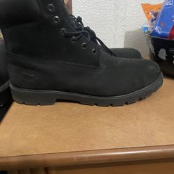 Black Timberlands 