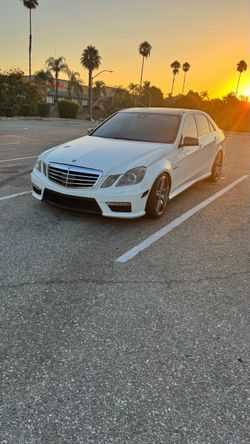 2010 Mercedes Benz E63 AMG