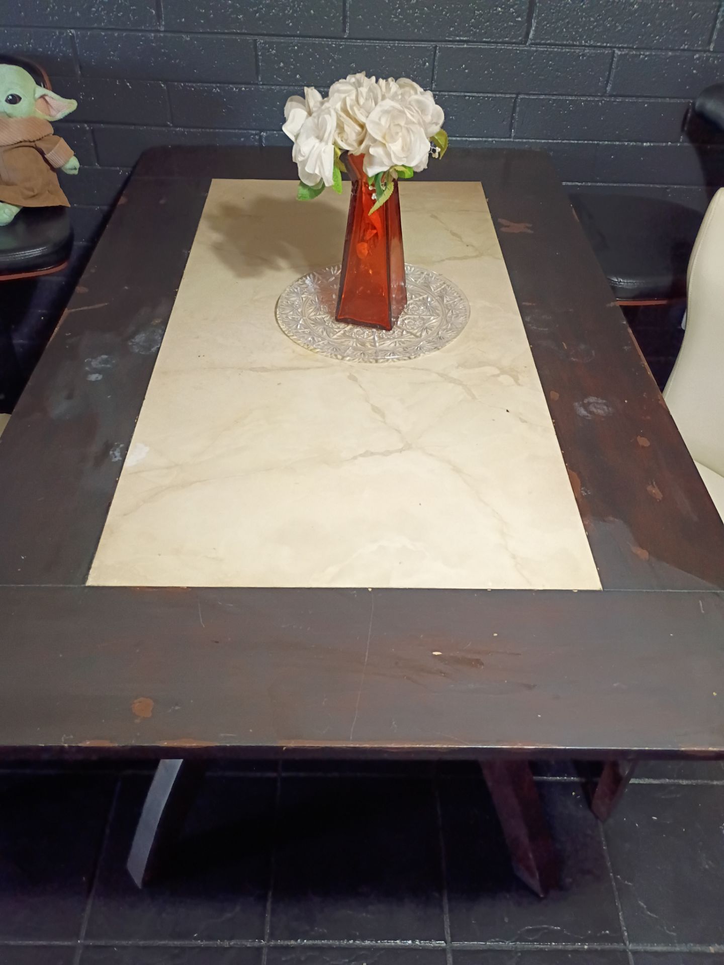 Kitchen table