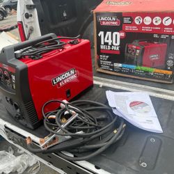 Lincoln Electric Weld-Pak 140 Amp MIG and Flux-Core Wire Feed Welder, 115V, Aluminum Welder with Spool Gun sold separately
