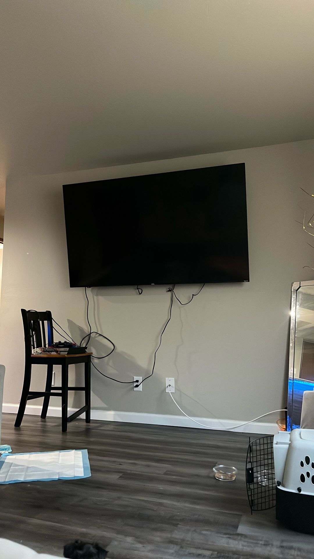 75 INCH ROKU TV