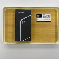 Samsung Galaxy Z Flip 7 - Brand New