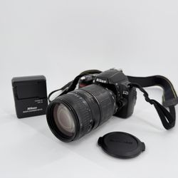 Nikon D40 w/70-300 Lens