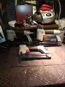 Porter cable pneumatic staple guns. 5/8 to 1 1/4 in staples. 18 gauge