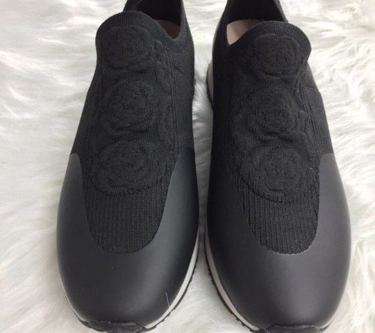 Taryn Rose Cara Sneaker