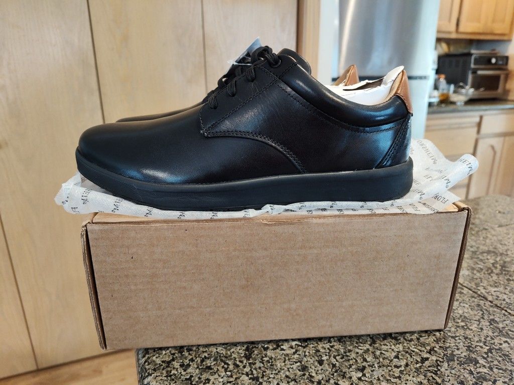 New Florsheim genuine leather oxford shoes. - $69