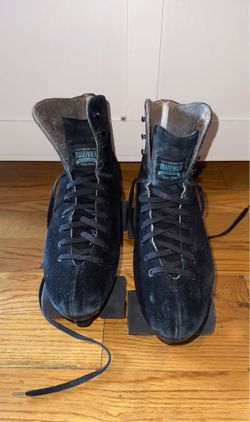 [PICK UP ONLY] Size 12 skates with indoor and outdoor wheels