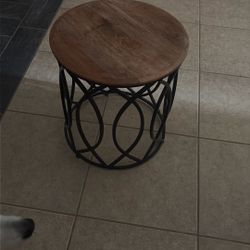 Side Or End Wood Table