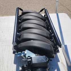 LS3 Square Port Intake With 102 Throttle And Fuel Rails