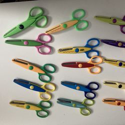 Lot of craft edging scissors $10 all