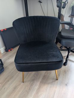 Black accent chair with gold legs - barely used