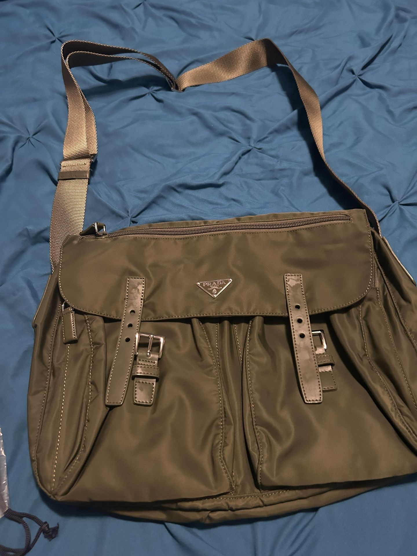 Prada Messenger Bag Vela BT1738