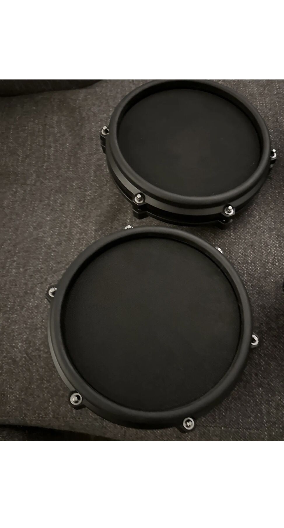 Alesis 8β Mesh Drum Pads Set of 2. TOM (1) SNARE (2)