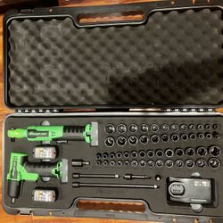 Snap on Tool Box