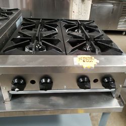 Used 24"L Hot Plate With 4 Burners Natural Gas 