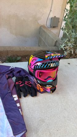Women’s riding gear