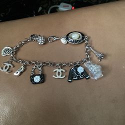 CHARM BRACELET NEW UNWORN  