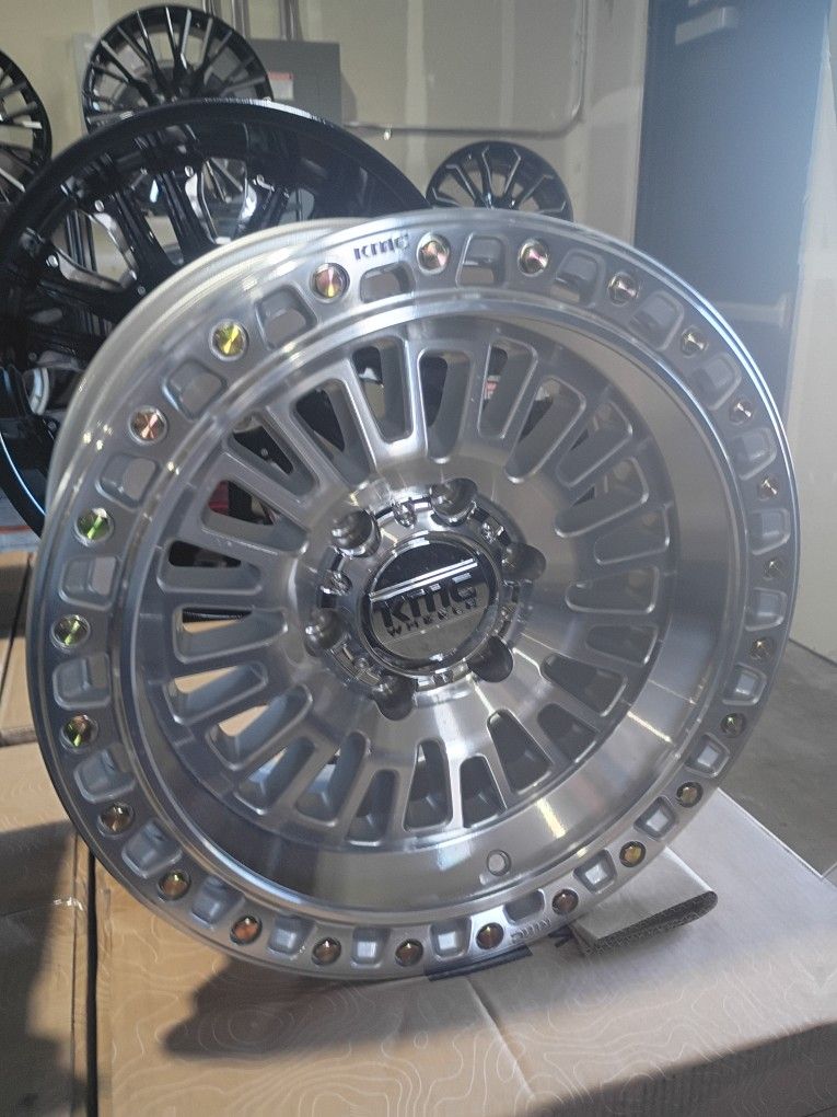 17s Kmc Aztec 6x139 Or 6x135