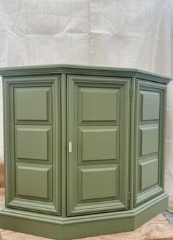 Beautiful Cabinet Table