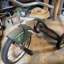 Kids tricycle old school classic collectible