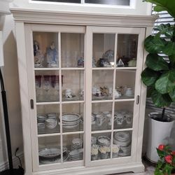 Luxury China Display Cabinet 