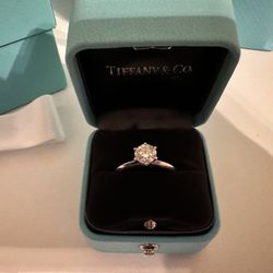 Tiffany & Co Engagement Diamond Ring (0.93 Carat)