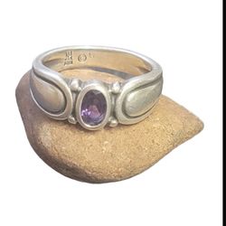 James Avery RETIRED Sterling Silver Scroll Amethyst OVAL Shape Ring Size 6