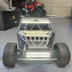 Traxxas UDR
