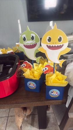 Baby Shark Birthday Party Centerpieces Set