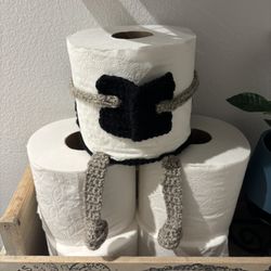 New handmade Crochet Toilet Paper Holder 