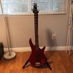 Red Ibanez Soundgear Gio Bass
