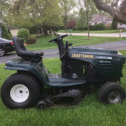 Craftsman Lawn Mower Tractor 