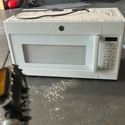 Microwave GE