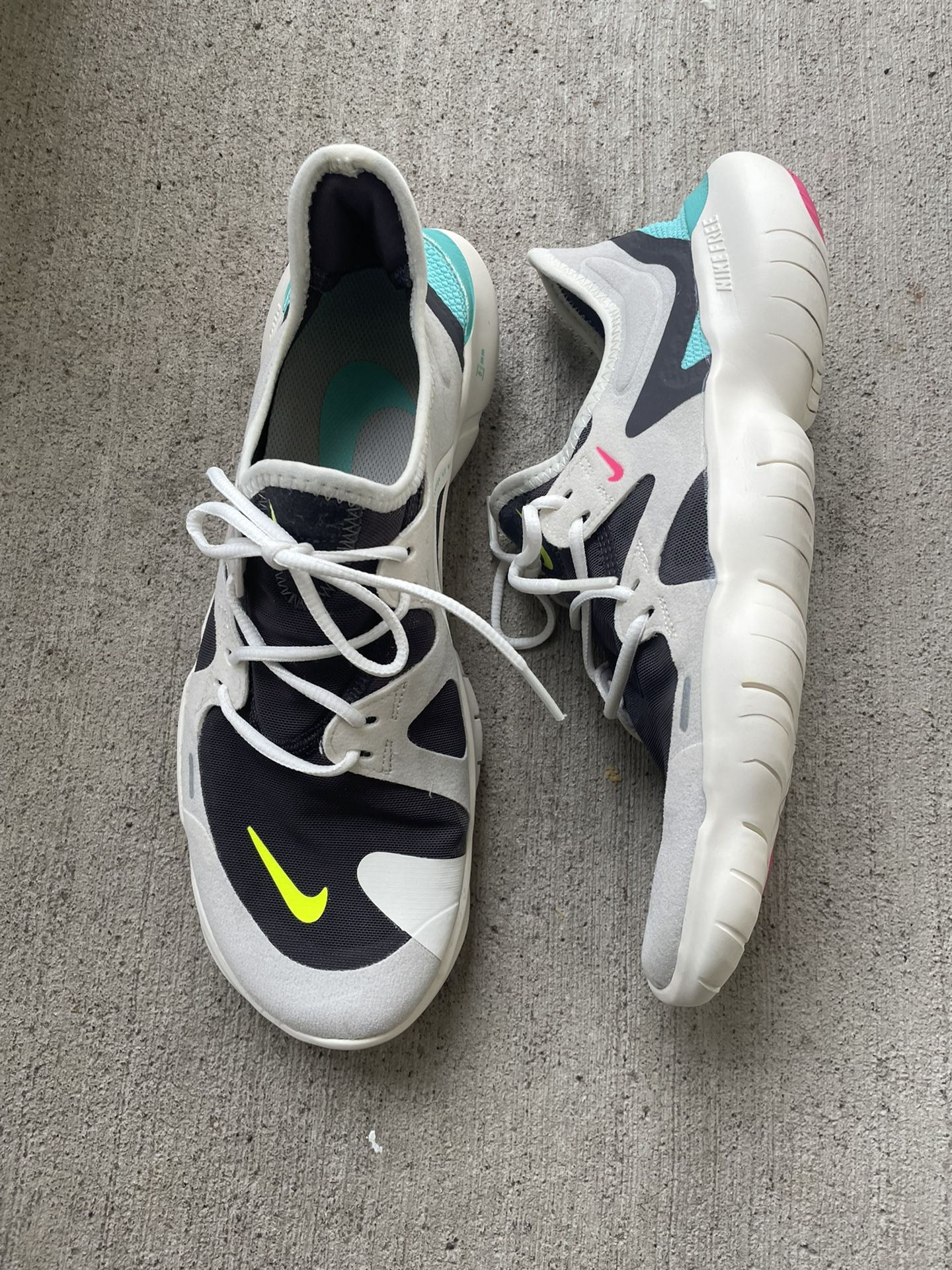 Nike Free RN 5.0 Sail/Volt-Thunder Grey AQ1316-100 Women's for Sale in Vancouver, WA -