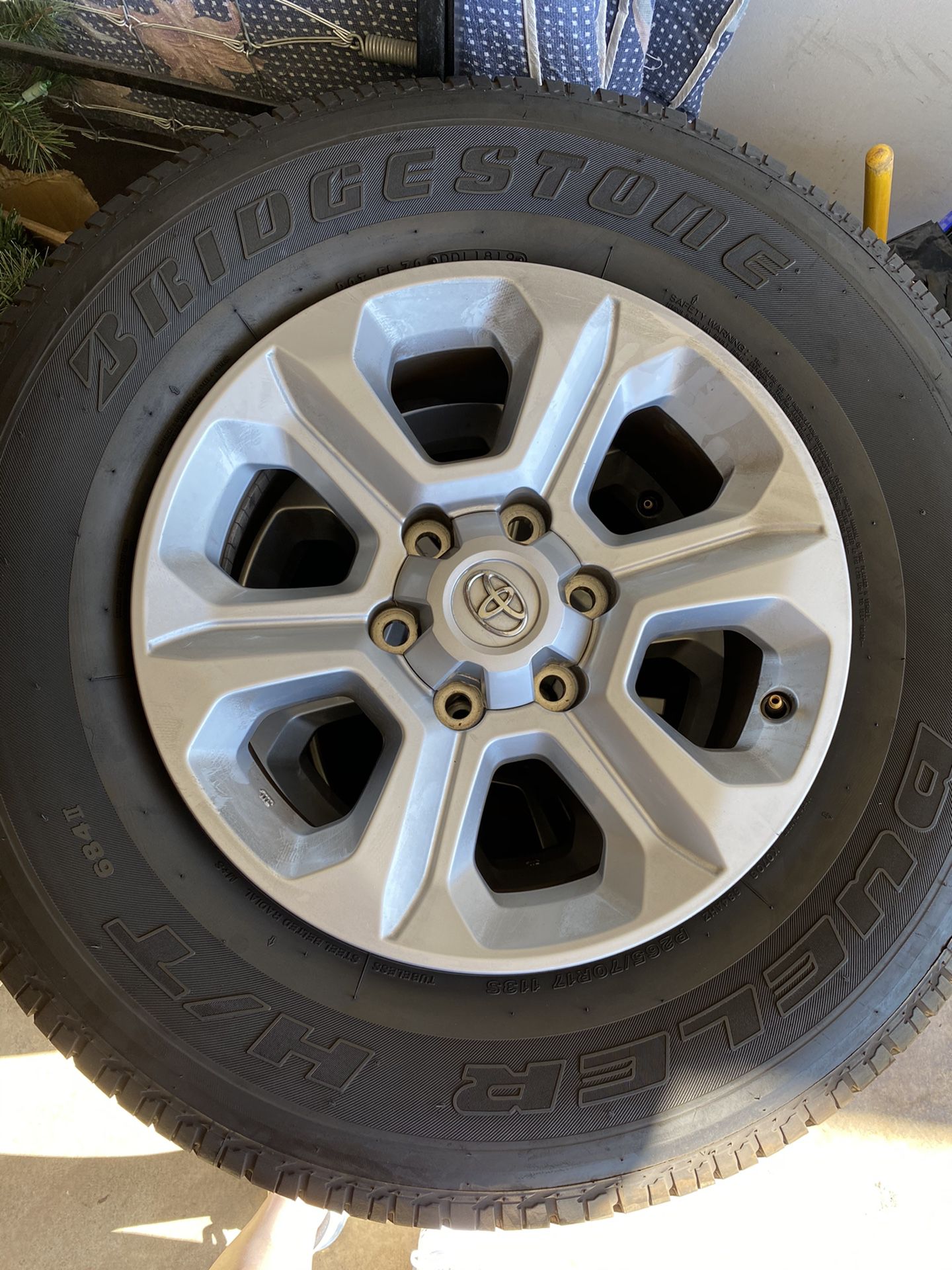 Bridgestone tires 4 with rim from Toyota factory