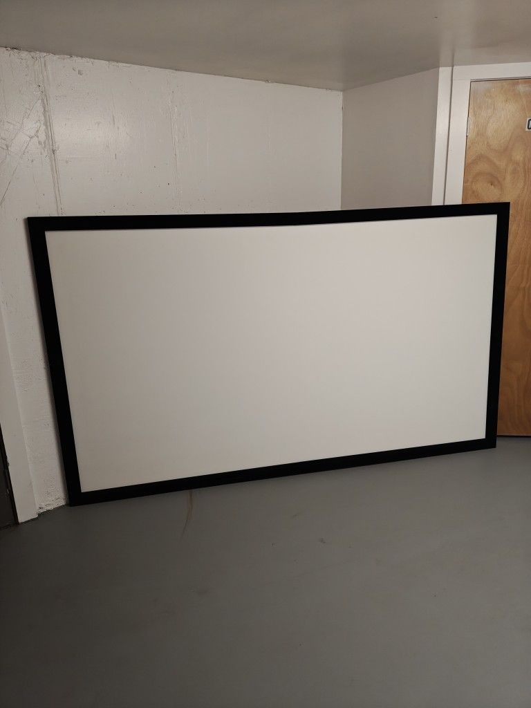 105 Inch Projector Screen