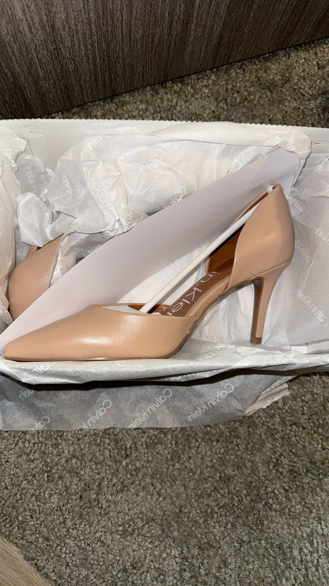 Calvin Klein Nude Heels 6 1/2 Never Worn