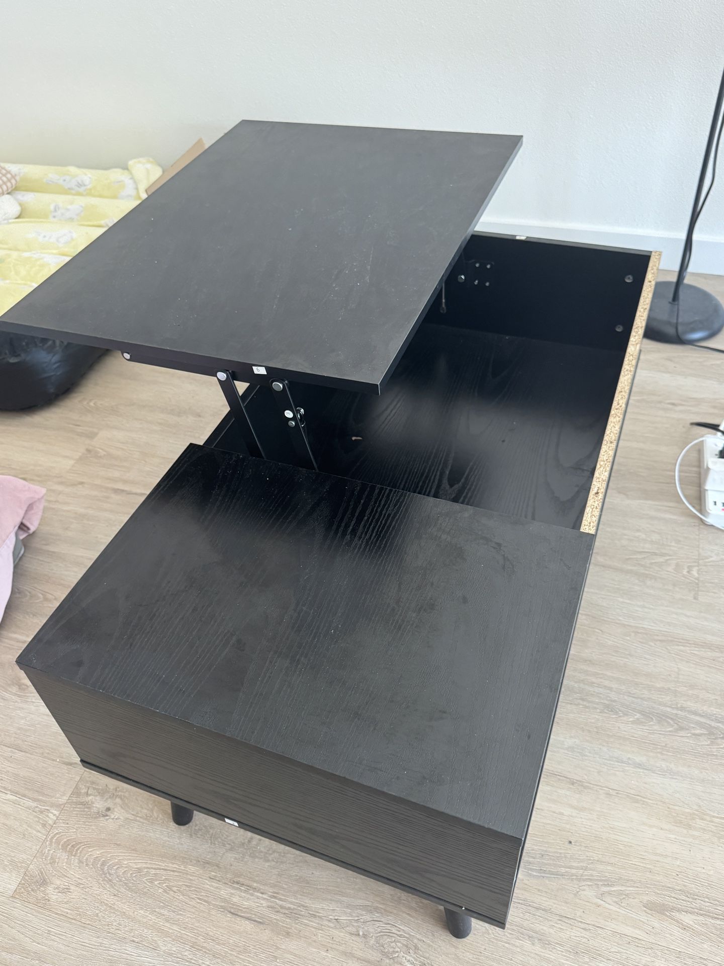 Coffee Table with Large Storage Room 