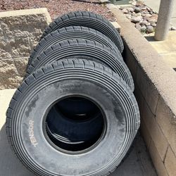 Off-Road Tires Can Am/Razor