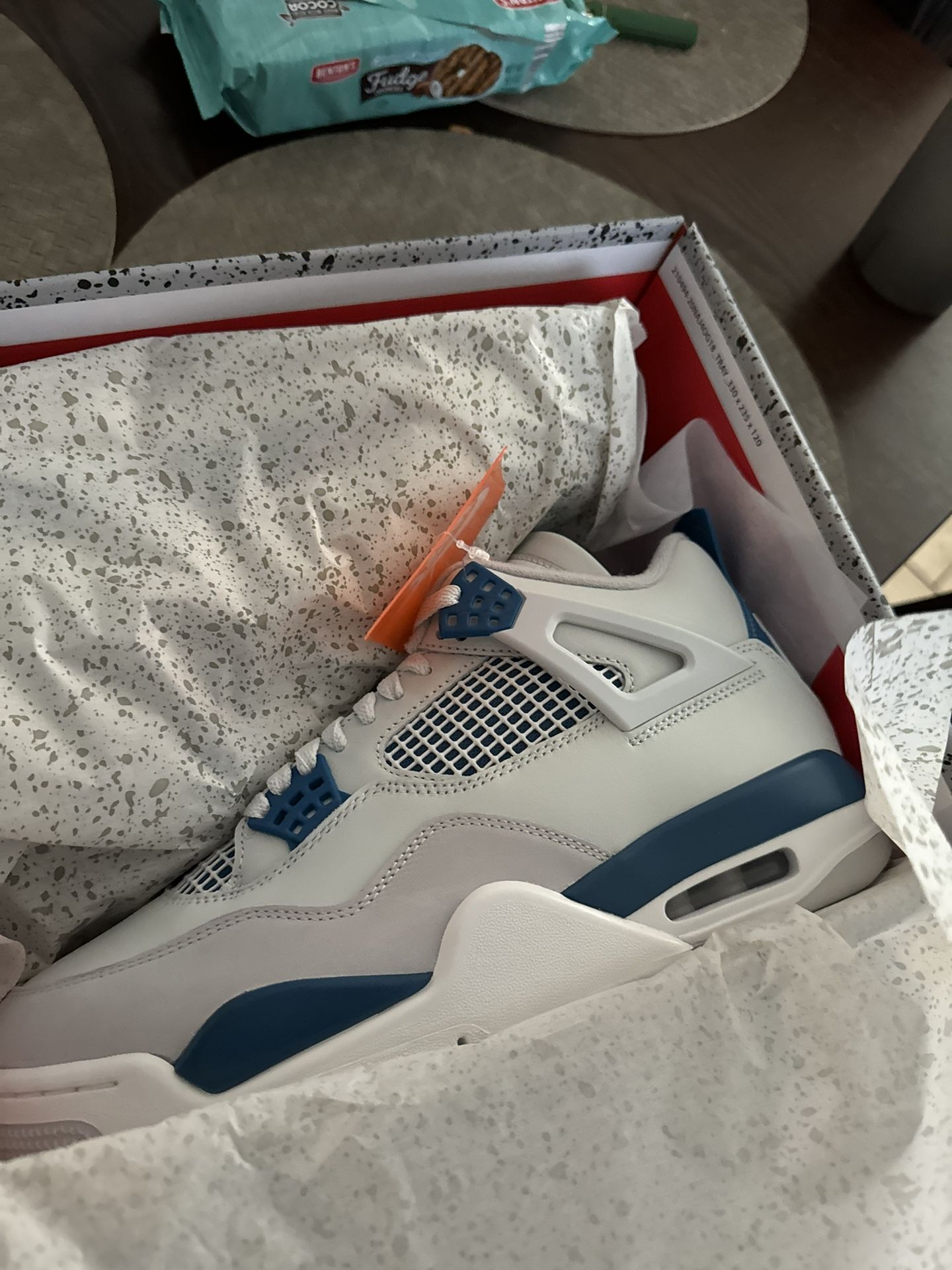 Jordan 4 Military Blue Size 9 