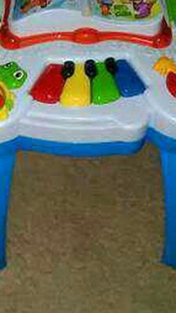 Leapfrog Activity Table! Hard to find item! 