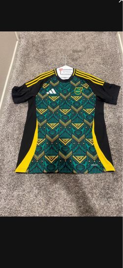 Soccer Jamaica Jersey Men Size Large